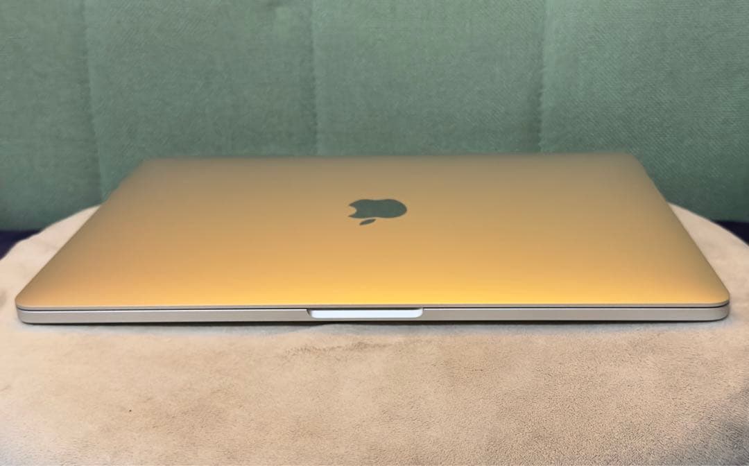 MacBook本体 MacBook Pro 13inch i5 16GB 512GB 2020