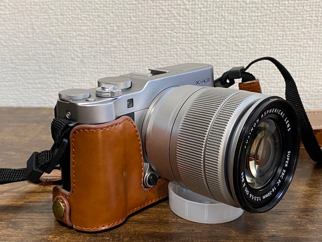 【美品】Fujifilm X-A3 XC16-50mm OIS II