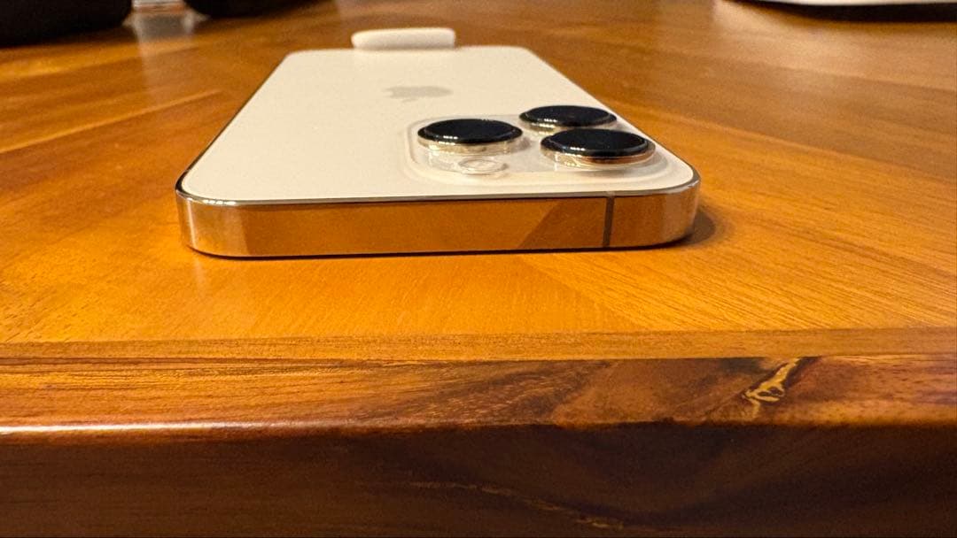 Apple iPhone 13 Pro 本体　256GB