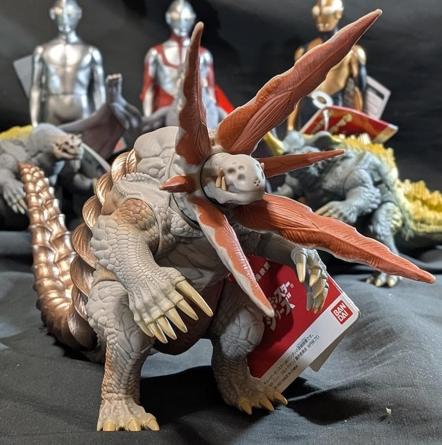 シン・ウルトラマン＆登場怪獣・宇宙人（バンダイ）タグ付ソフビ７体セット