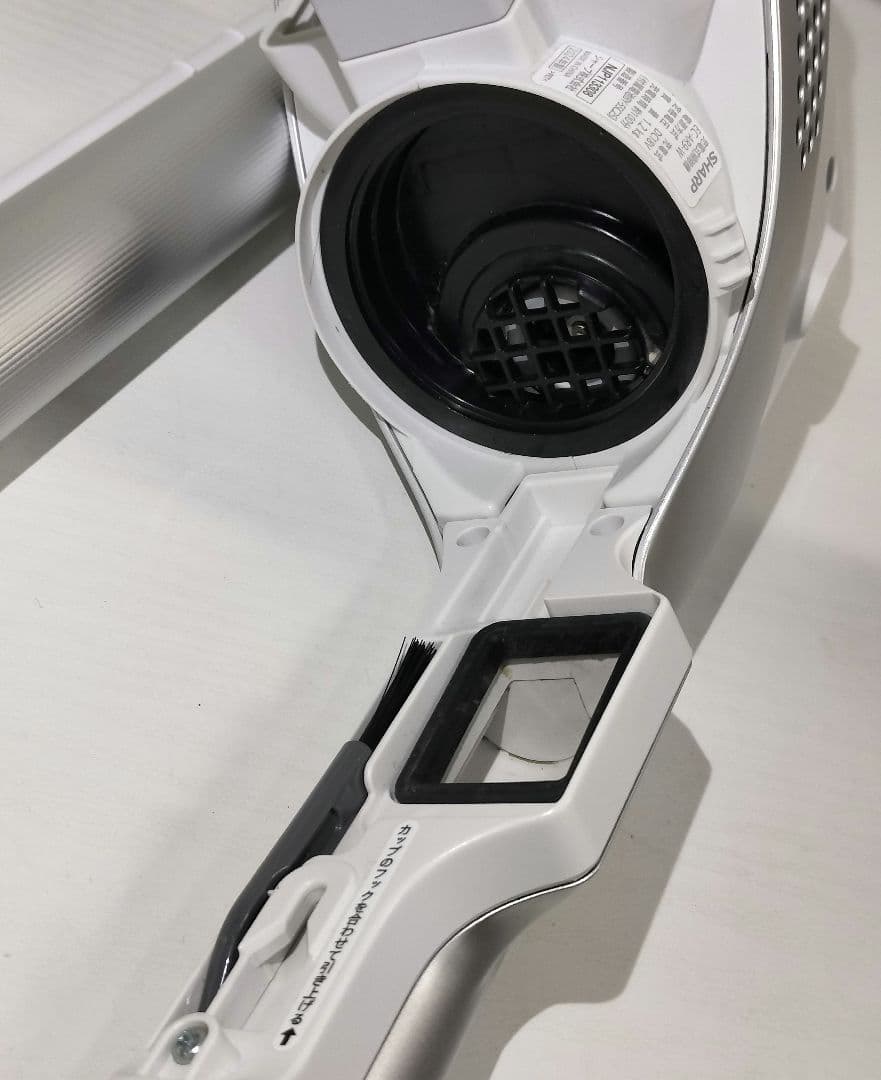 シャープ RACTIVE Air 充電式掃除機 EC-AR9 2024年製