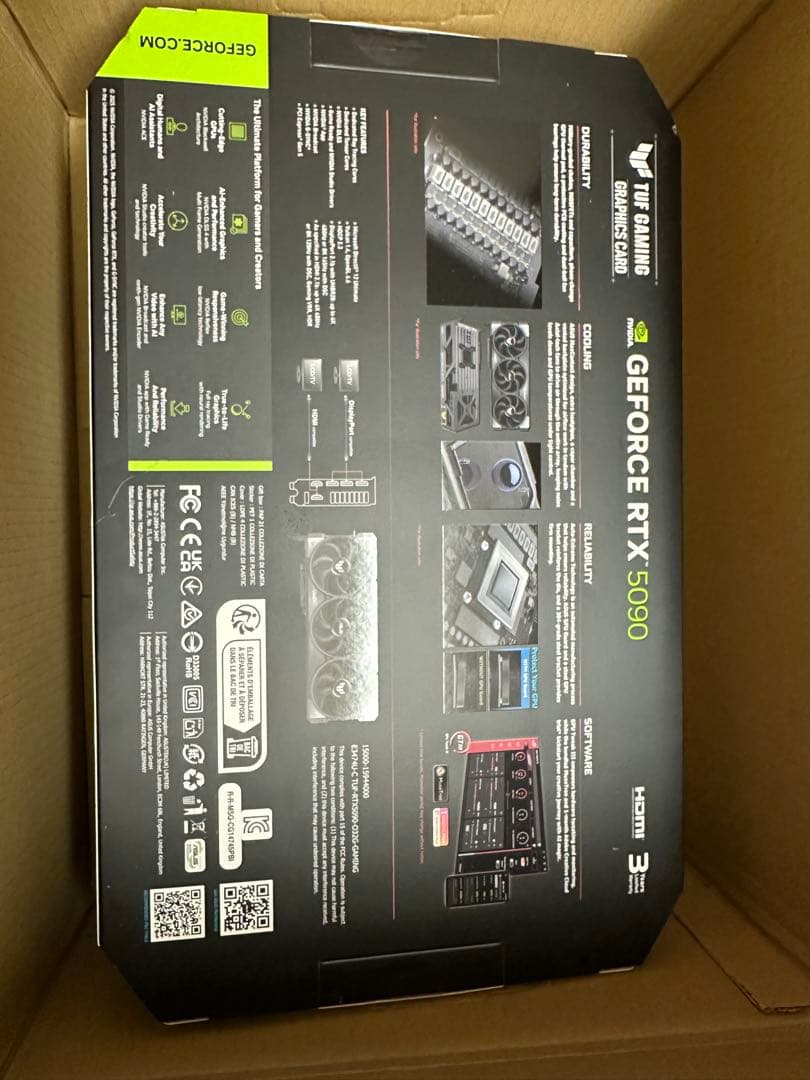 グラフィックボード・グラボ・ビデオカード ASUS TUF Gaming GeForce RTX 5090 32GB OC