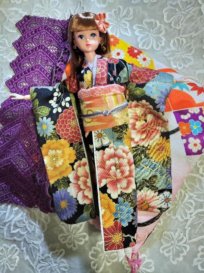 ジェニーFriendフローラSAJボディ本体&アウトフィットセット