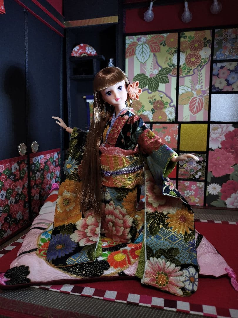 ジェニーFriendフローラSAJボディ本体&アウトフィットセット