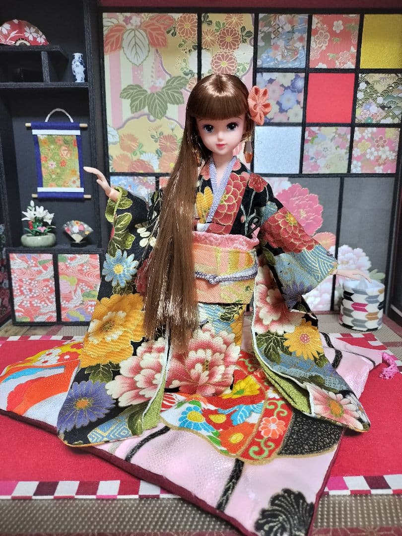 ジェニーFriendフローラSAJボディ本体&アウトフィットセット