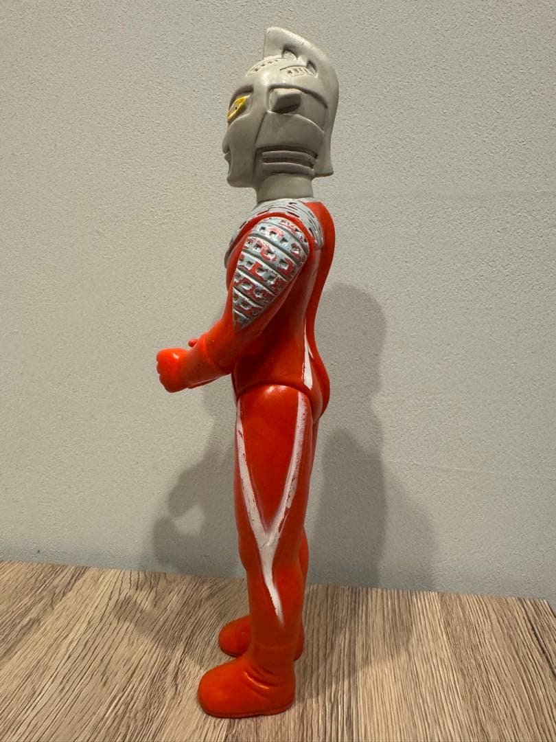 マルサン450サイズ ウルトラセブン H290mm 赤成型 後頭部尖り