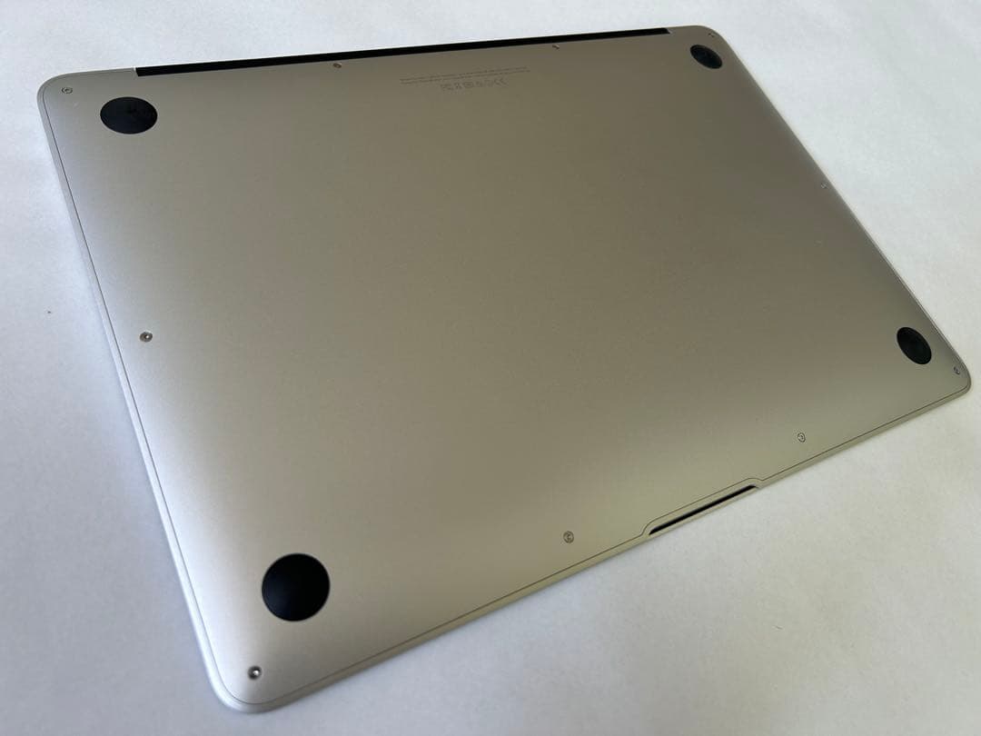 MacBook Air A1466 8GB SSD128GB 箱 充電器付