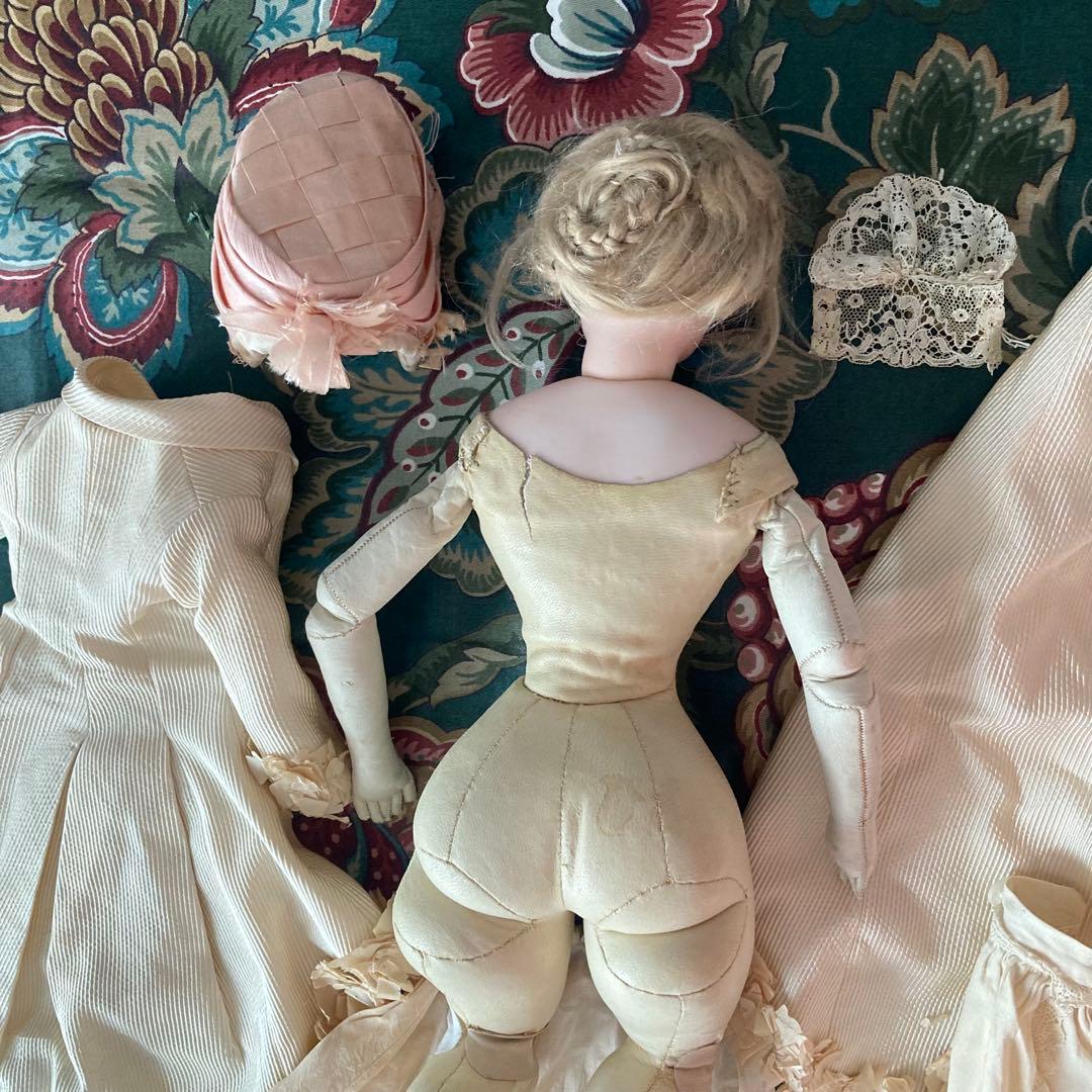 アンティークビスクドール❁.。.: ゴーチェ クローズドマウス