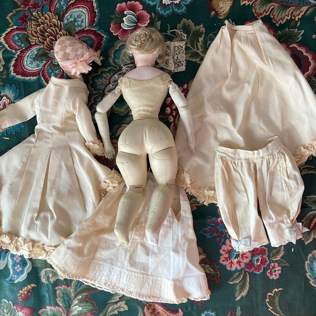 アンティークビスクドール❁.。.: ゴーチェ クローズドマウス