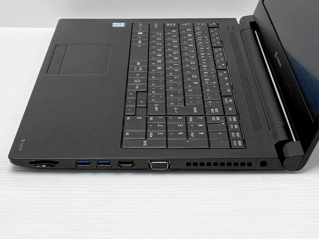 サ*ー様 第8世代Core i5 dynabook B65/ER SSD256G