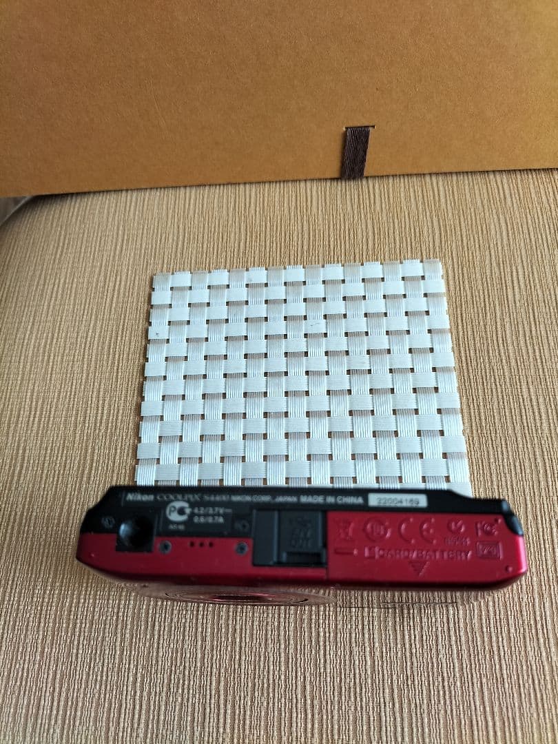 美品 Nikon COOLPIX S4400 動作確認済み バッテリー付き