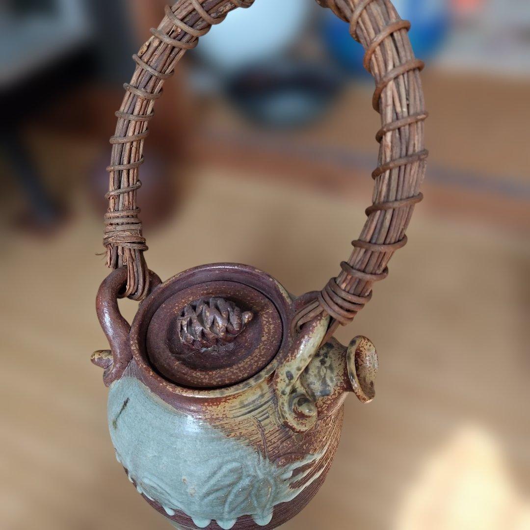 陶器製持ち手付きポット