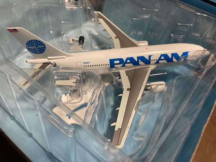 値下げ❗️1/200 ホビーマスター　PAN AM エアバスA310