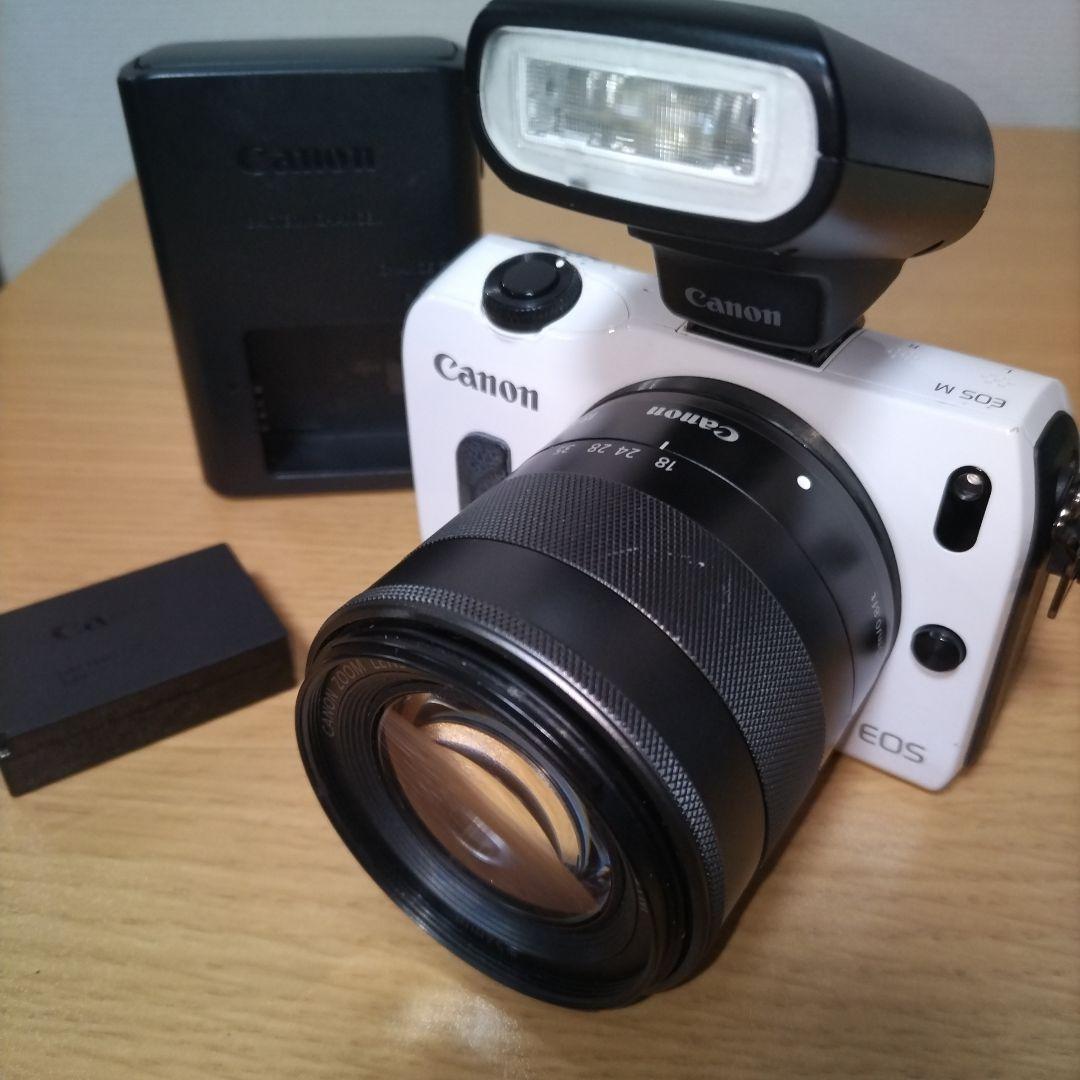キヤノン　EOS M　 レンズキット