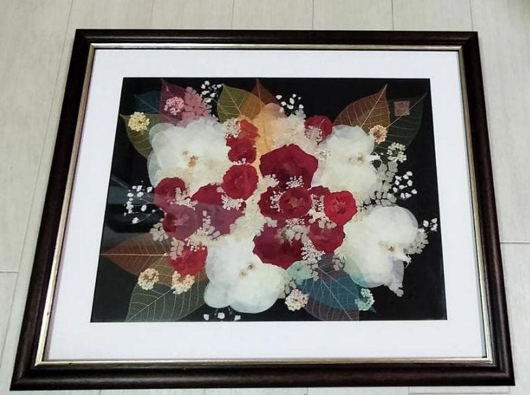 押し花アート 額縁込み (54cm×44cm) 赤華
