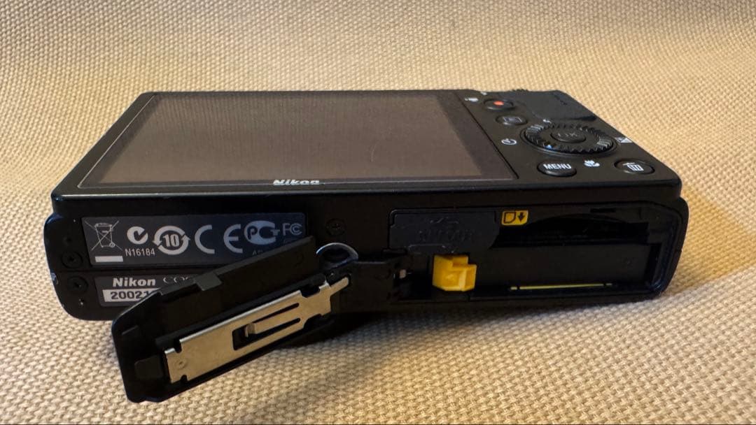 Nikon ニコン COOLPIX P300 ジャンク