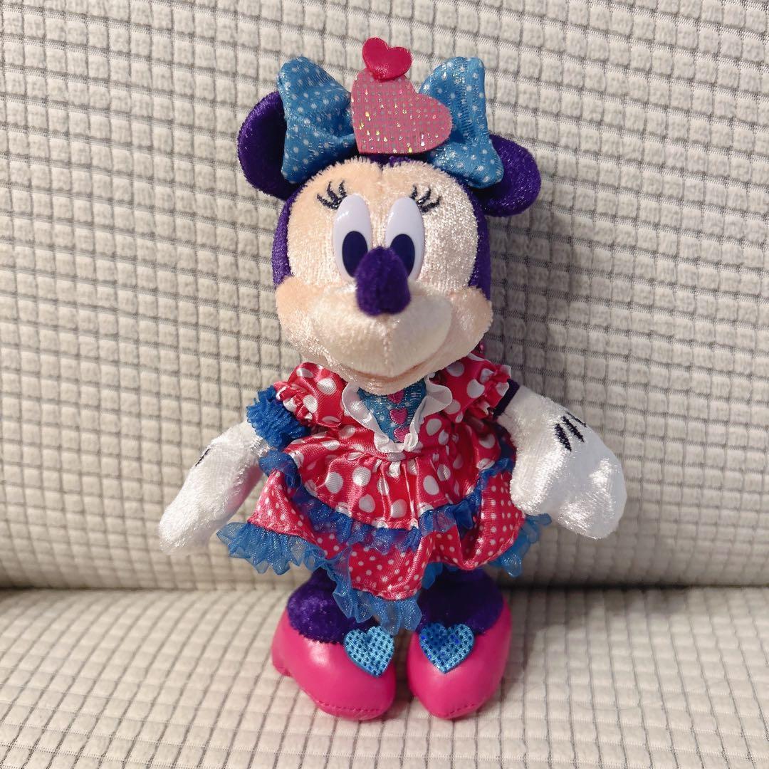 ディズニーランド ミニーのファンダーランド ミニパル ぬいぐるみバッジ 2点