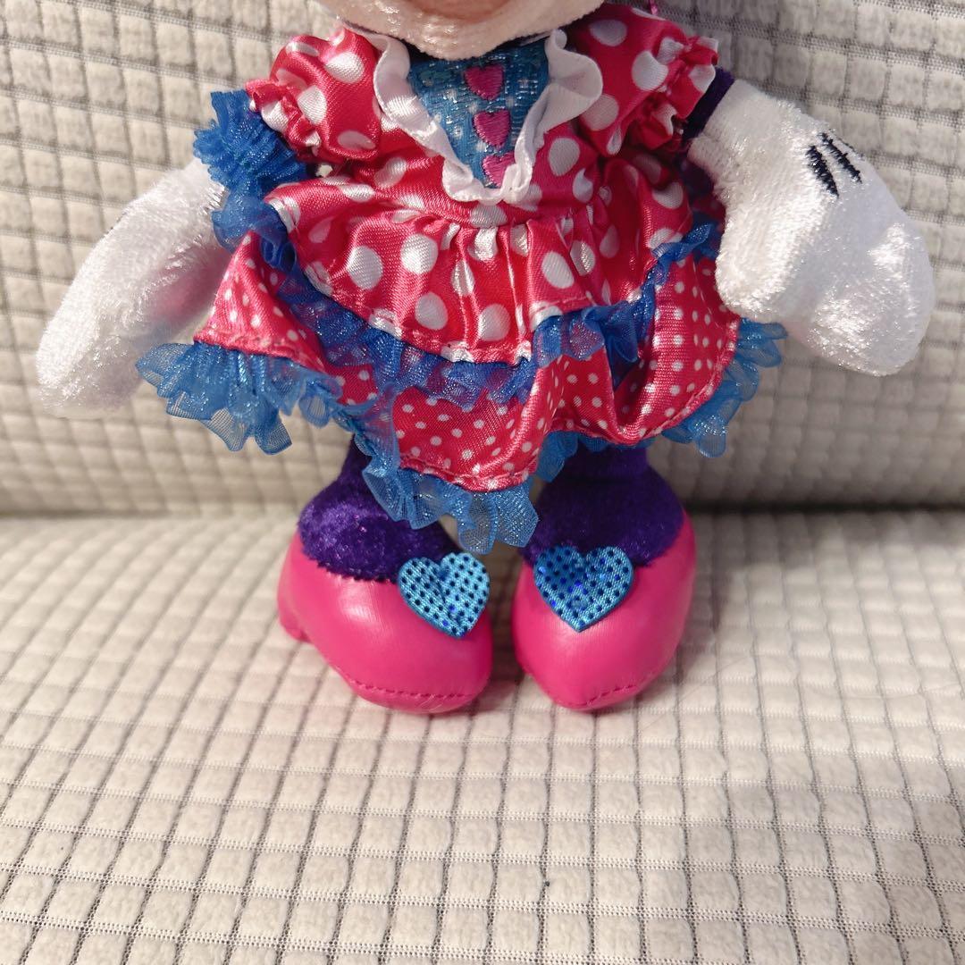 ディズニーランド ミニーのファンダーランド ミニパル ぬいぐるみバッジ 2点