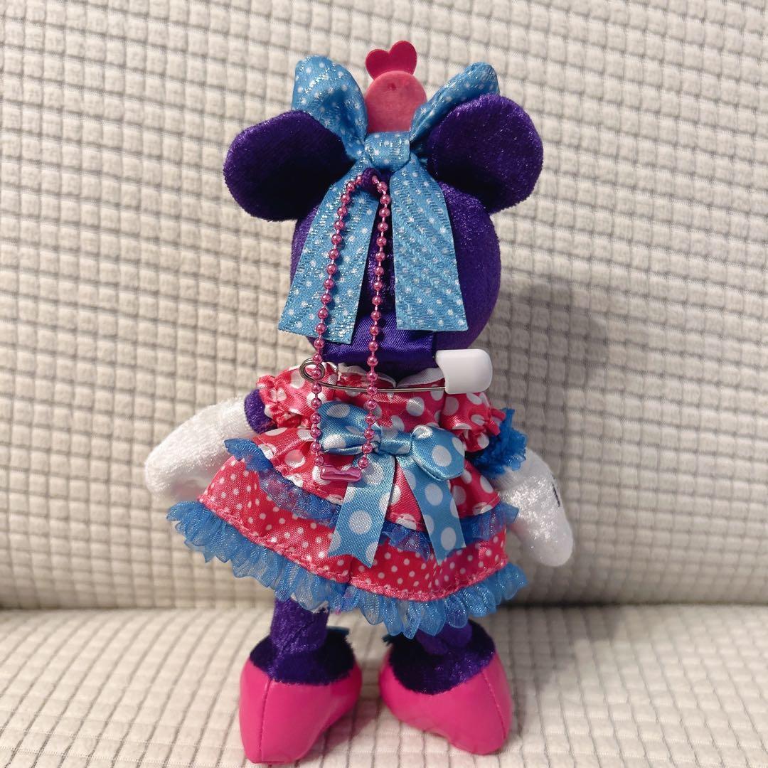 ディズニーランド ミニーのファンダーランド ミニパル ぬいぐるみバッジ 2点