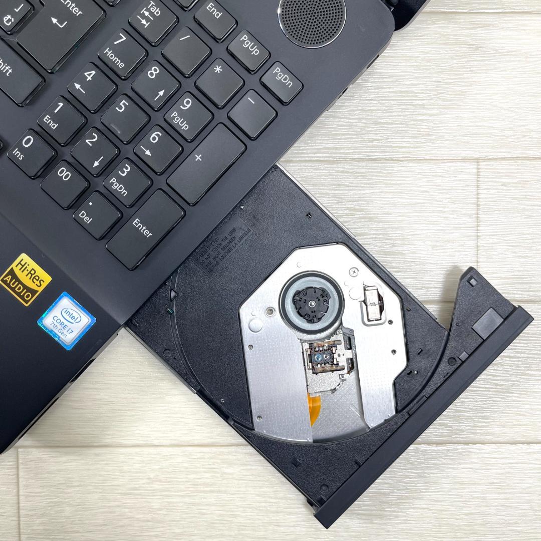 富士通 i7 新品SSD512G メモリ16 Windows11 ノートパソコン