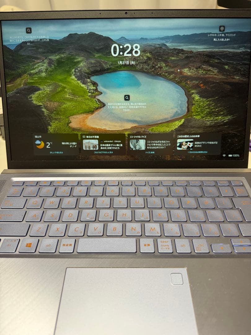 ASUS Zenbook 14 14インチ　パソコン