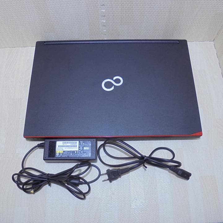 富士通　A574／MX　Windows7 64bit　Corei3 SSD搭載