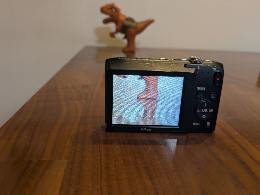 【動作良好】Nikon COOLPIX S2900 コンパクトデジカメ