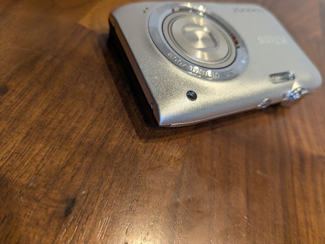 【動作良好】Nikon COOLPIX S2900 コンパクトデジカメ