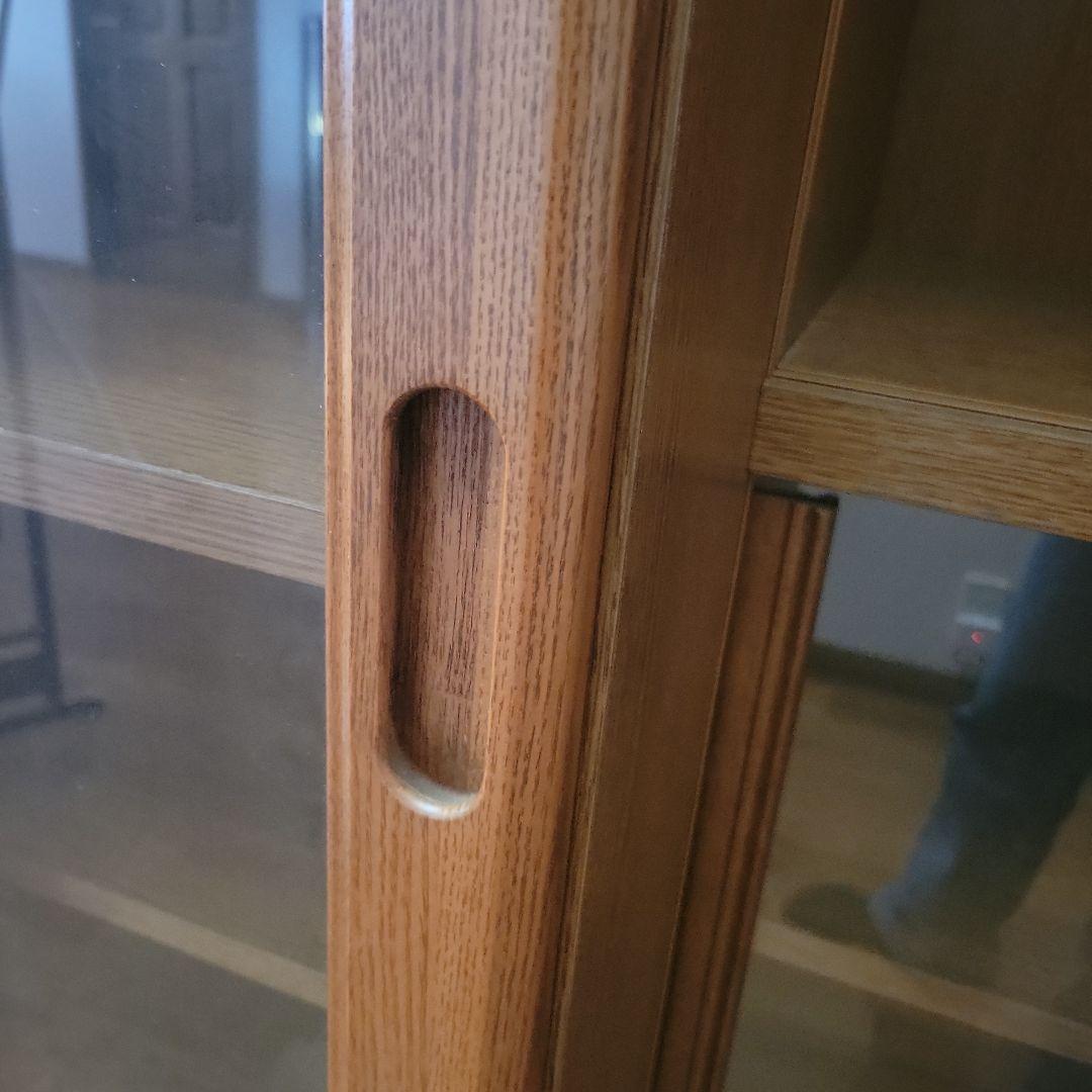 送料込みに変更 ガラス扉付き本棚 ブラウン