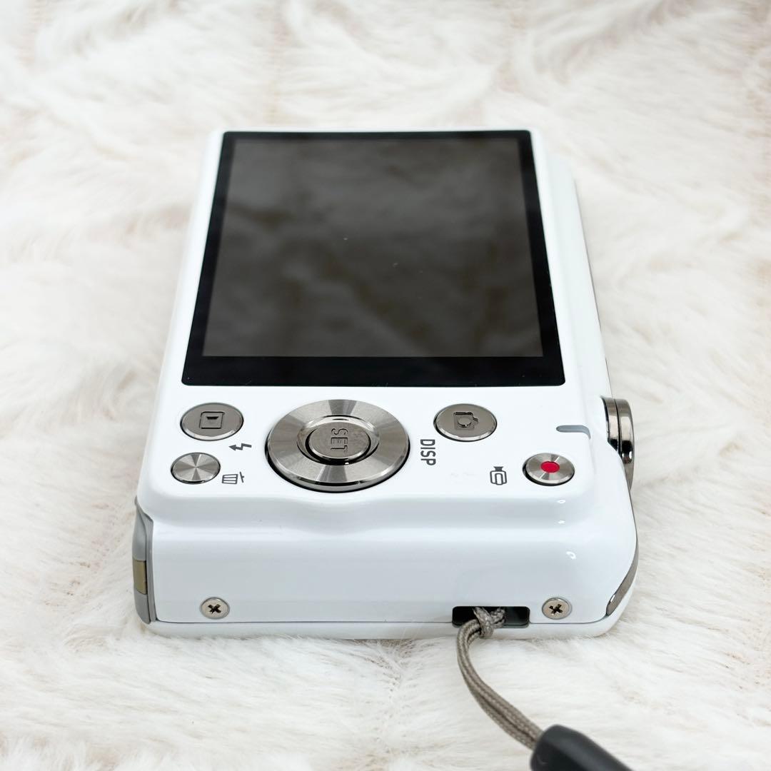 極美品・動作良好✨ CASIO EXILIM EX-Z900 ホワイト