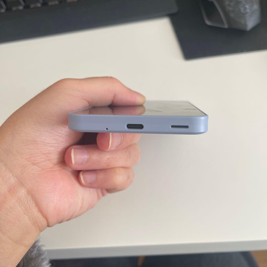 docomo AQUOS SH-M10C グレー 本体