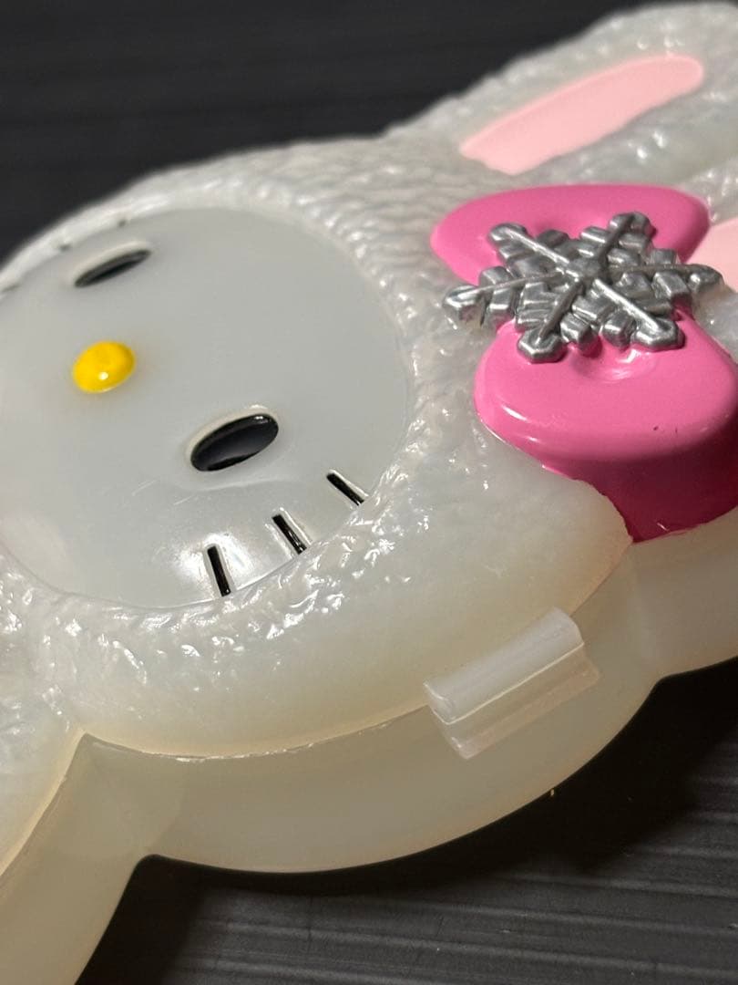 ハローキティ 北海道限定　雪うさぎ ケース　ストラップ　2000 希少