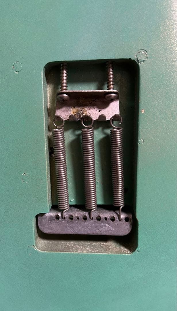 ☆*☆様 ジャンク‼︎ カスタム、パーツ取りに￼ 　ストラトタイプエレキギター