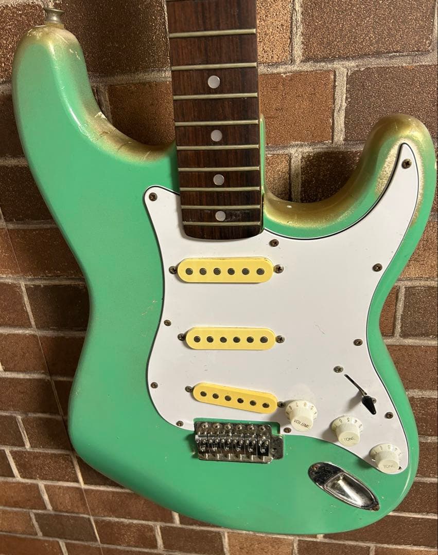 ☆*☆様 ジャンク‼︎ カスタム、パーツ取りに￼ 　ストラトタイプエレキギター