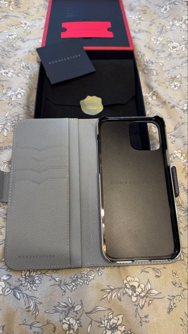 BONAVENTURA iPhone13promax スタンドダイアリーケース