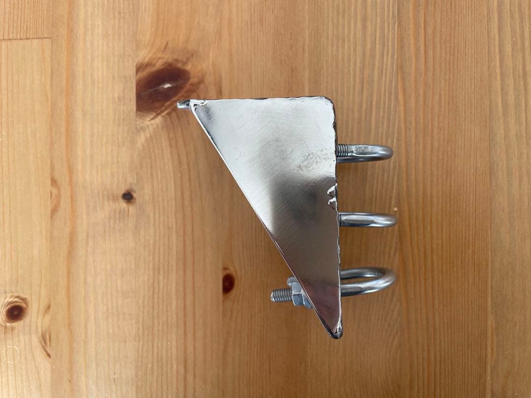 CB無線用アンテナ基台　ステンレス3ミリ　ぶれ止め付き