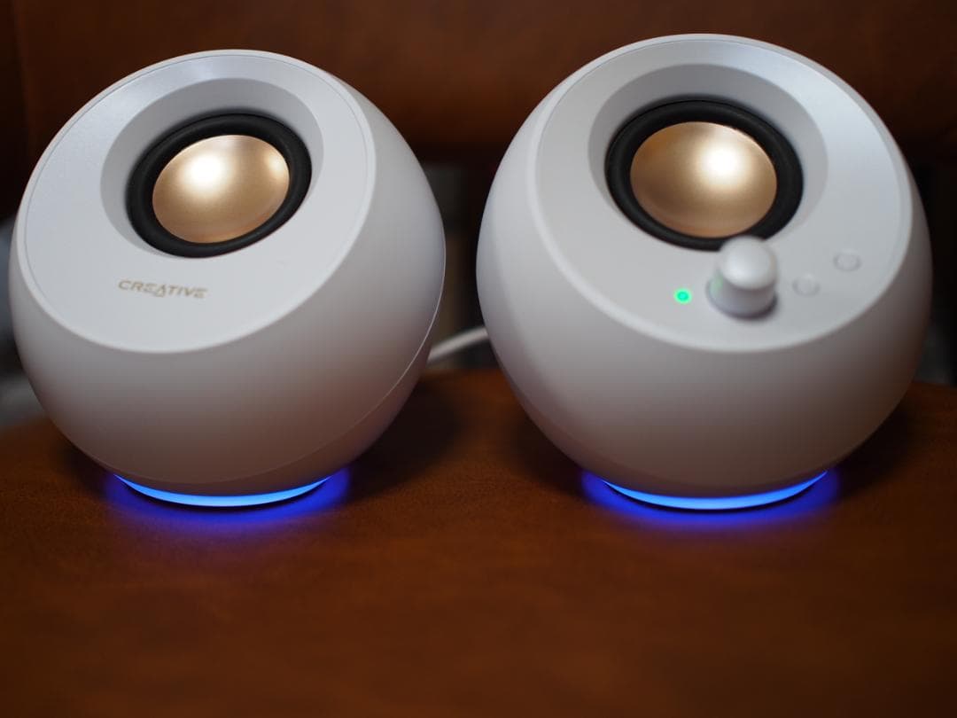 Creative Pebble Pro ホワイト +PD 40W 電源アダプタ付