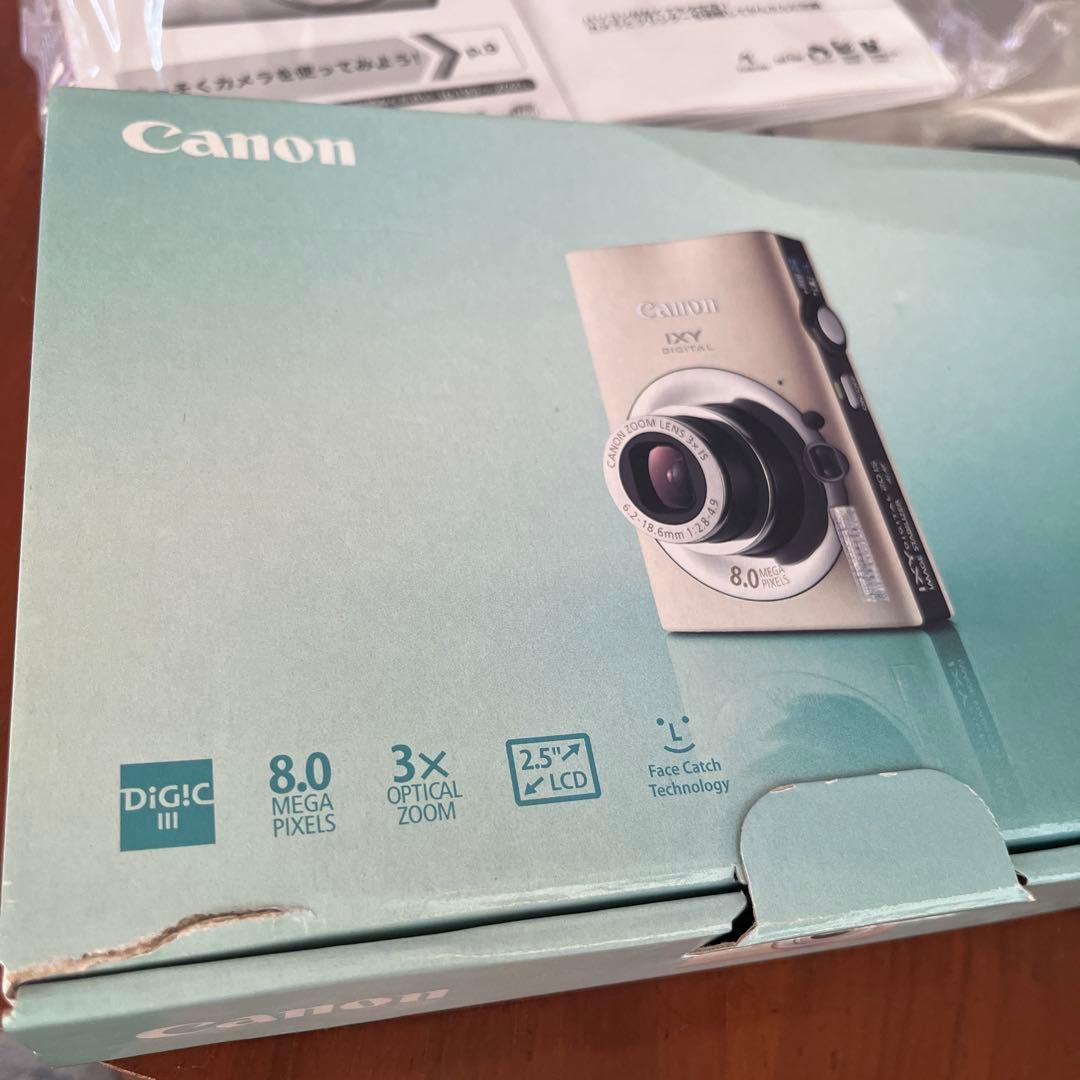 ixy 20is canon 箱あり　デジカメ　ホワイト