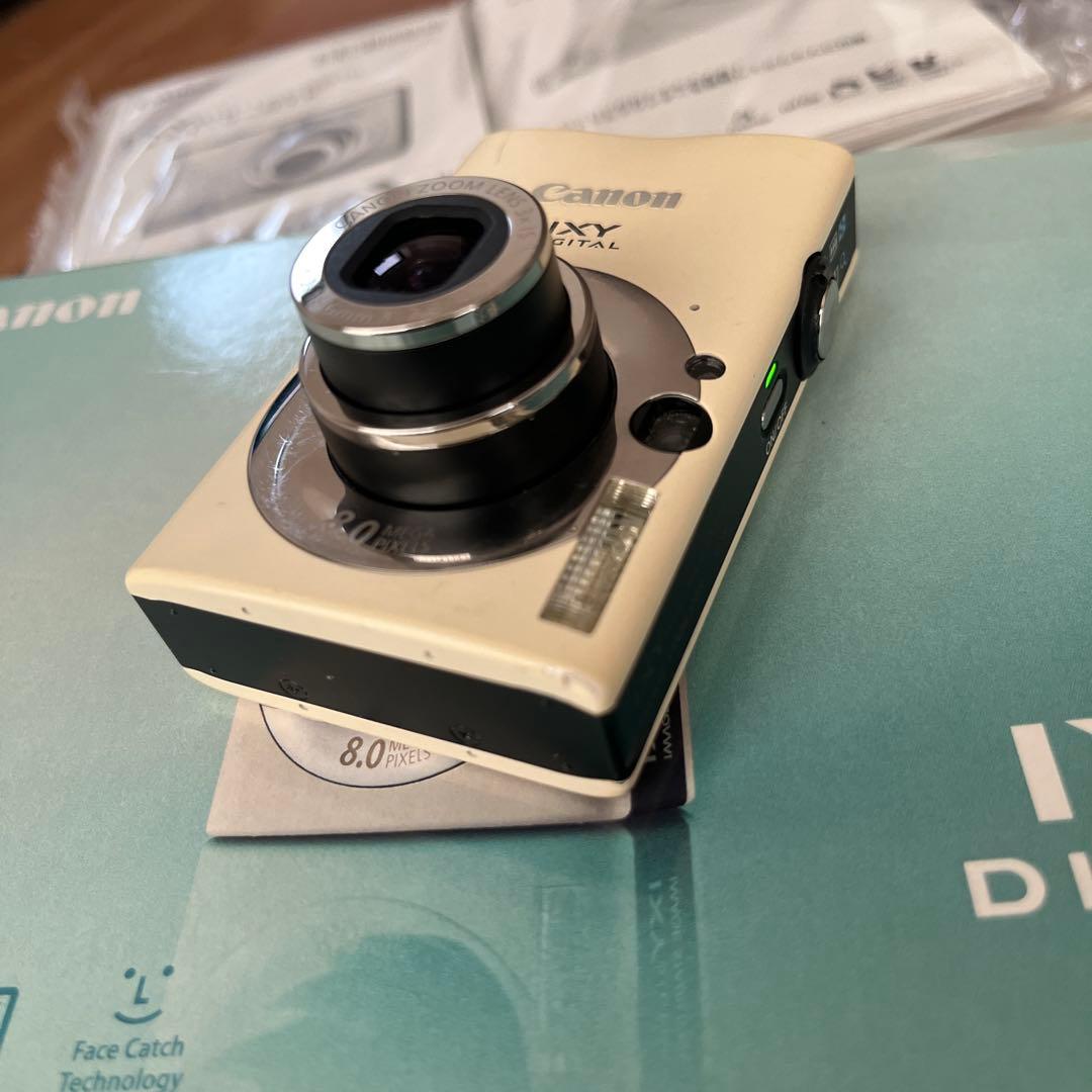 ixy 20is canon 箱あり　デジカメ　ホワイト