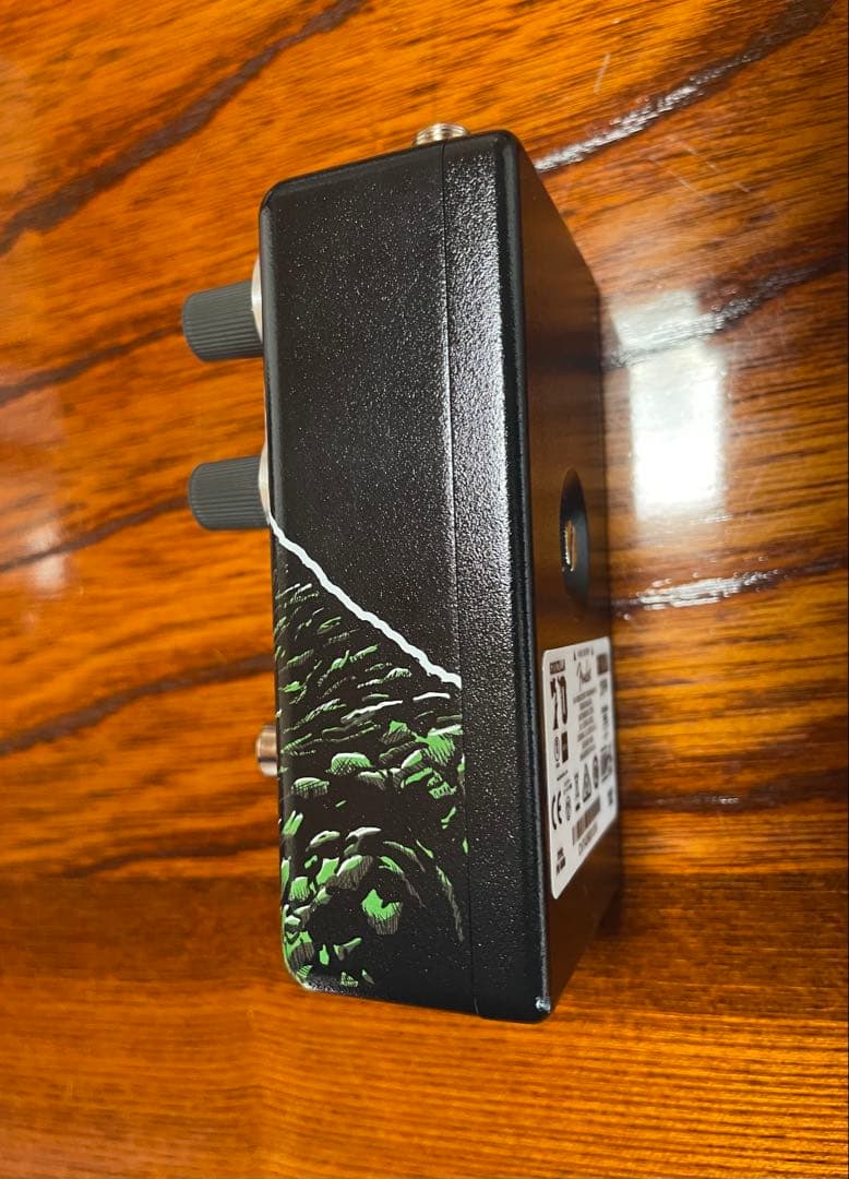 限定モデル FENDER Godzilla Distortionディストーション