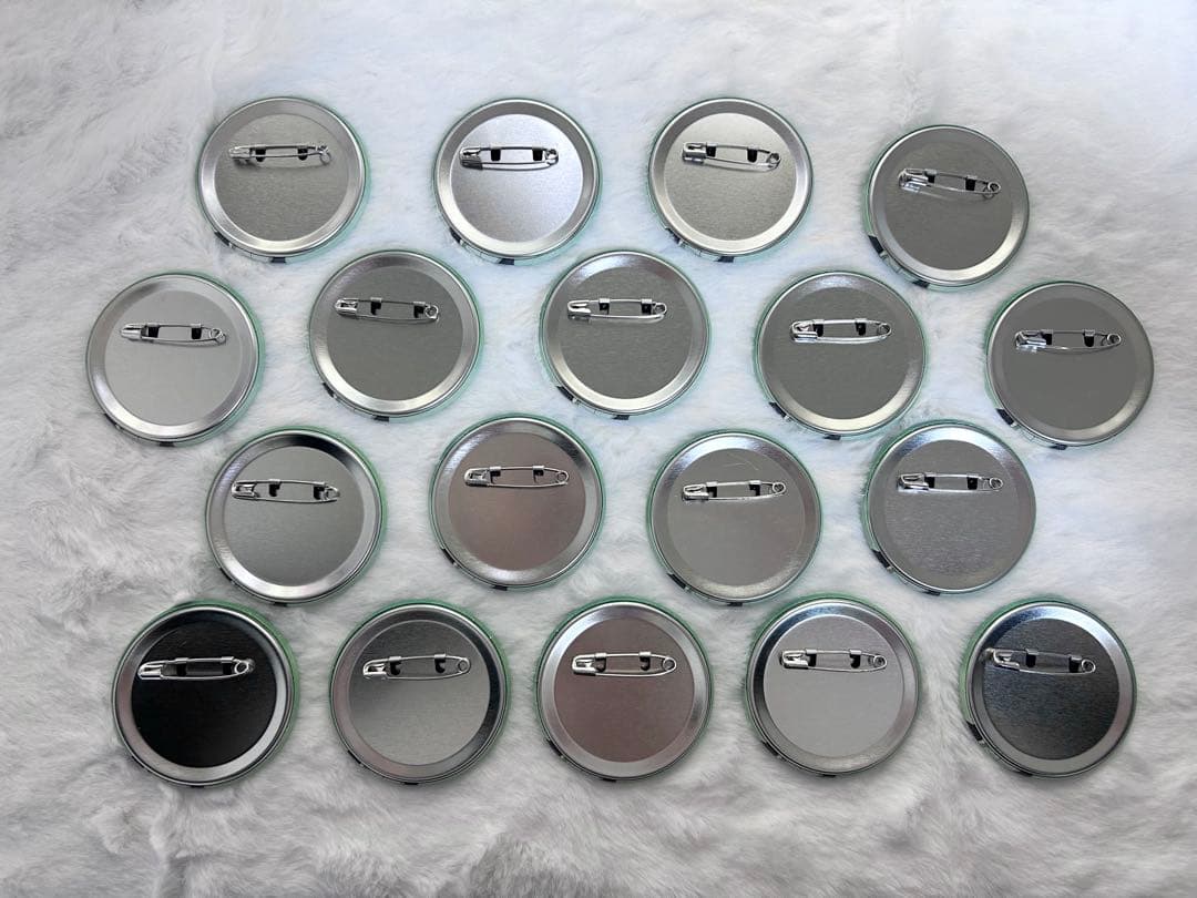 シクフォニ すち ねむねむ デフォ 缶バッジ 18個