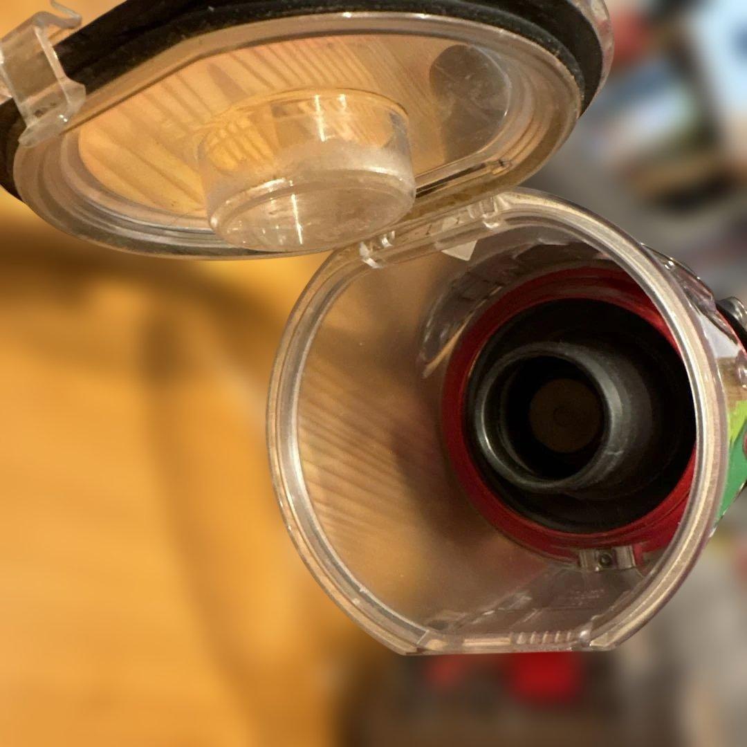 dyson V8ハンディクリーナー 本体