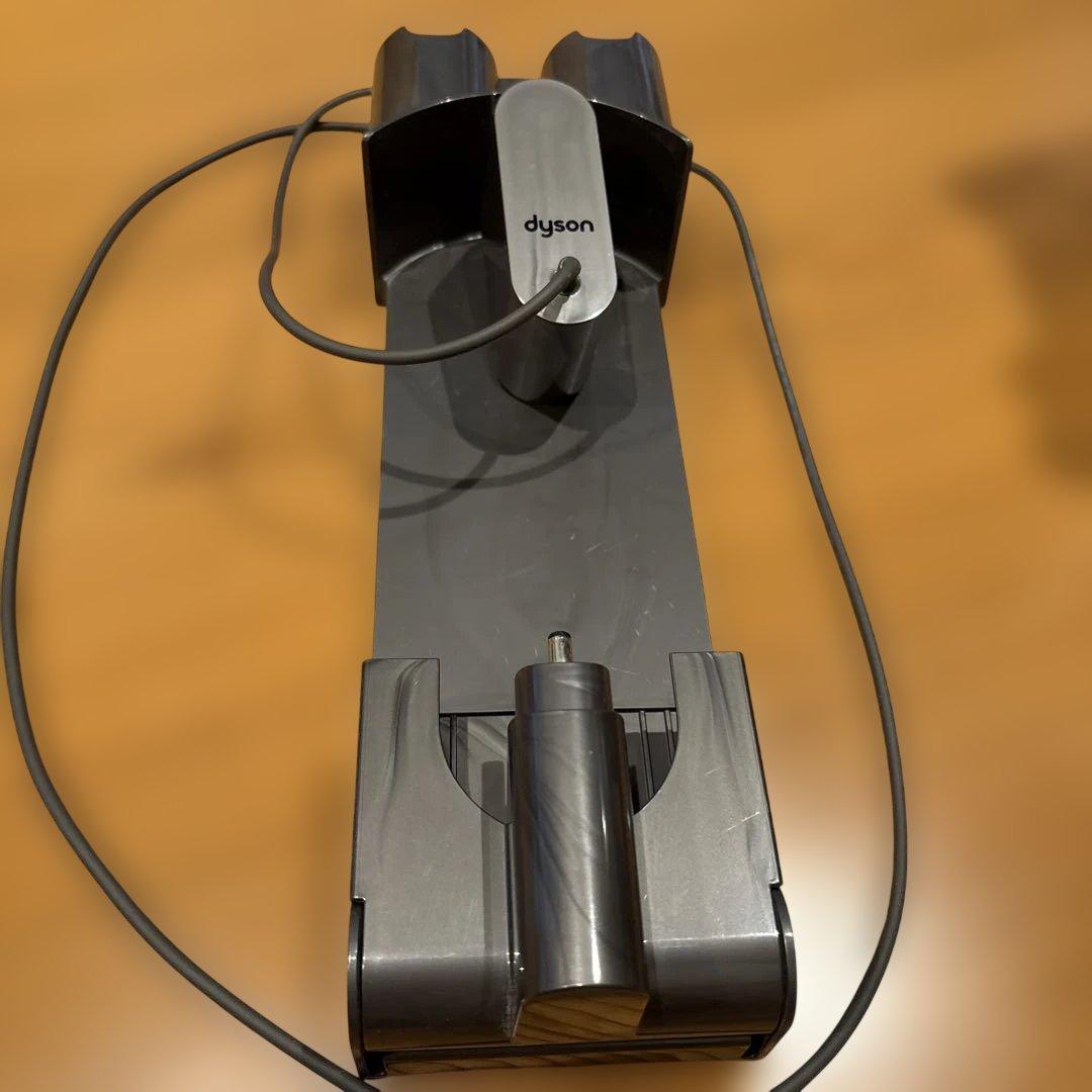 dyson V8ハンディクリーナー 本体