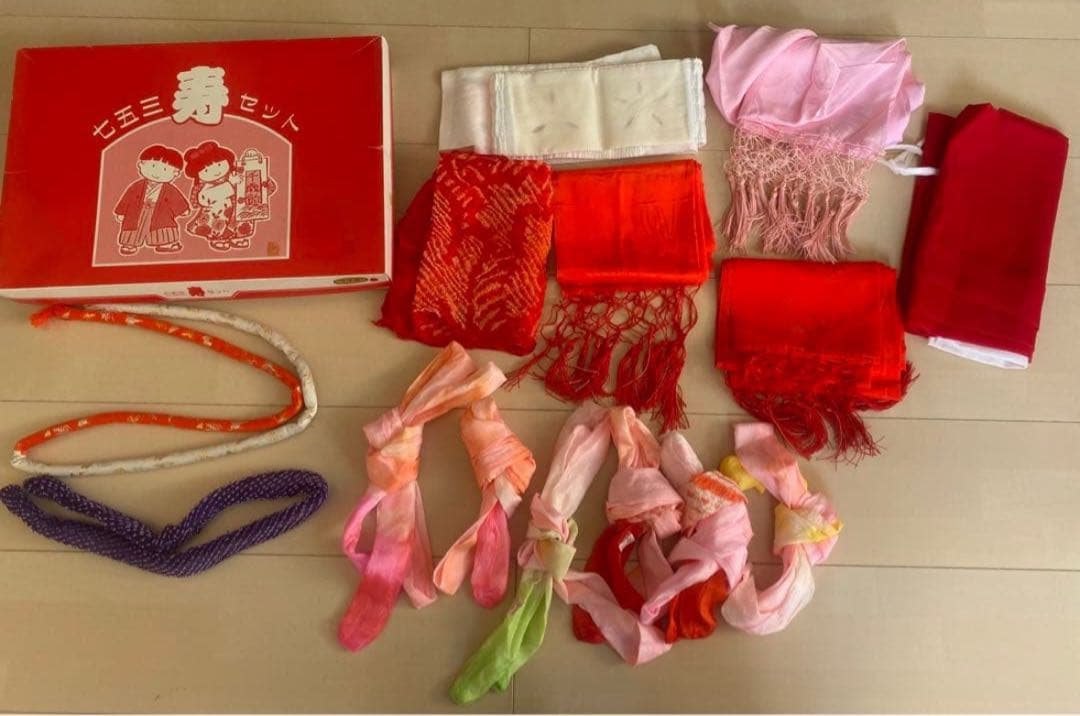 赤い花柄着物 子供用 七五三