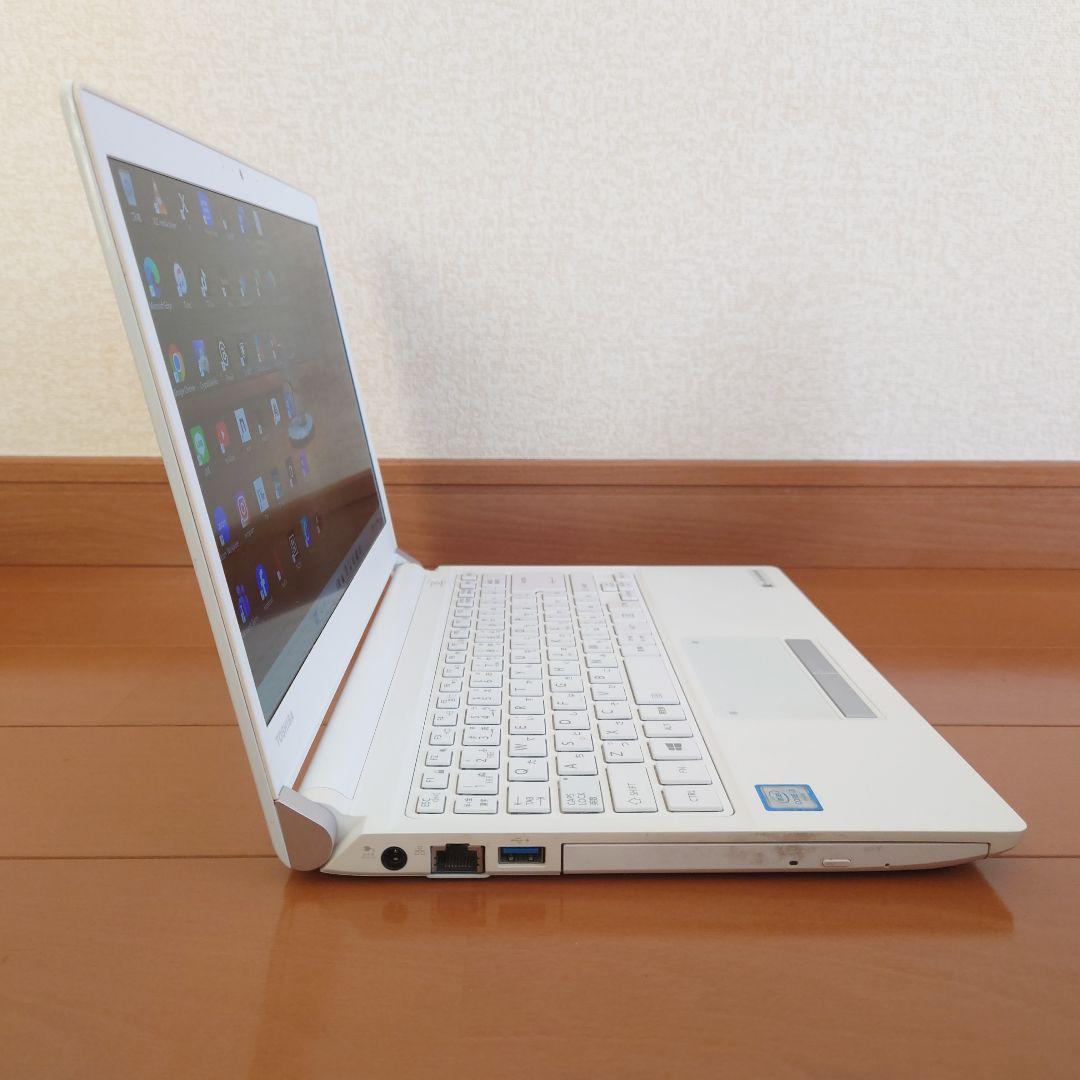 設定済み✨️東芝dynabookノートパソコン✨️ホワイト✨️SSD/オフィス