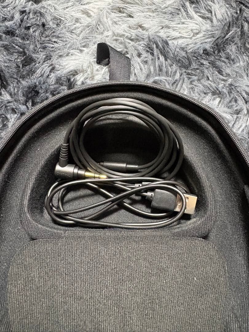 な*お様 SONY WH-1000XM5 ブラック ノイズキャンセリングヘッドホ