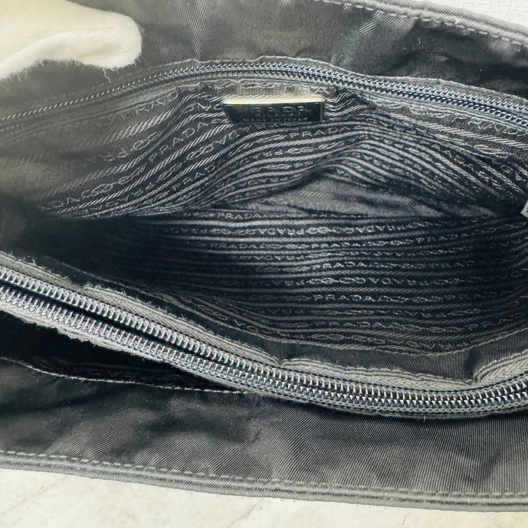 ✨PRADA✨プラダ✨ナイロン✨ロゴ✨ブラック✨トートバッグ✨