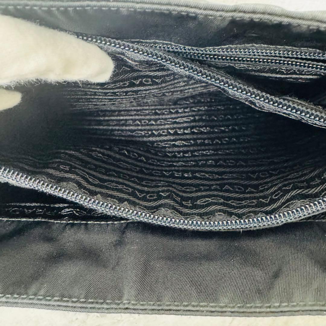 ✨PRADA✨プラダ✨ナイロン✨ロゴ✨ブラック✨トートバッグ✨