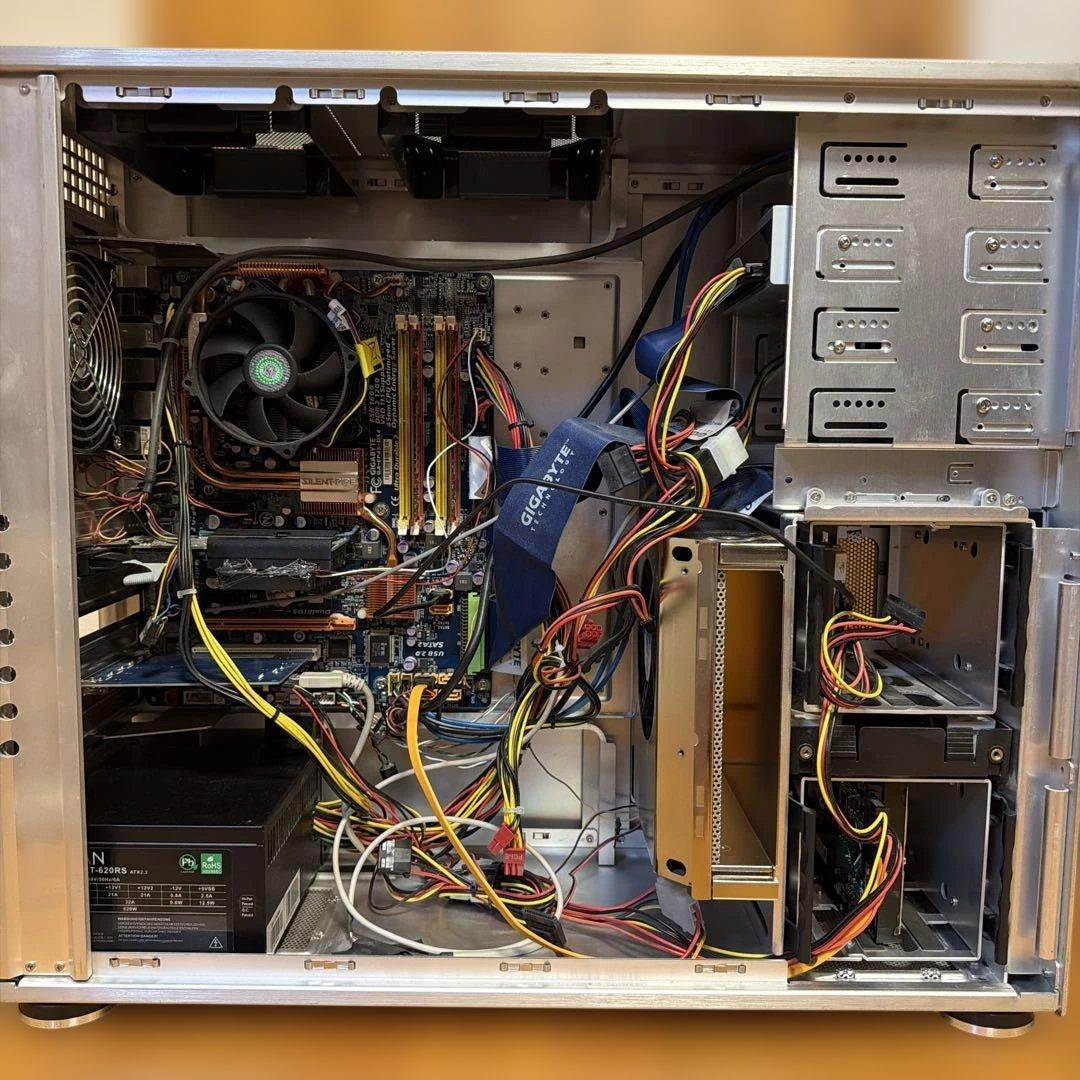 ジャンク Win10Pro自作パソコン Core2Quad 4Gb SSD256