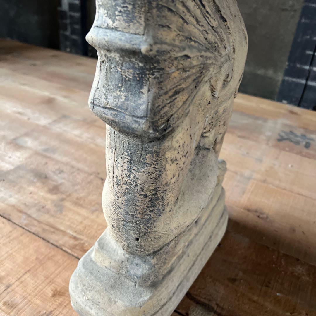 実家整理　古い獅子の像　中国？